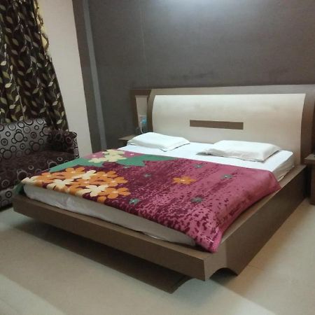 Hotel Shakuntala Katra  Bagian luar foto
