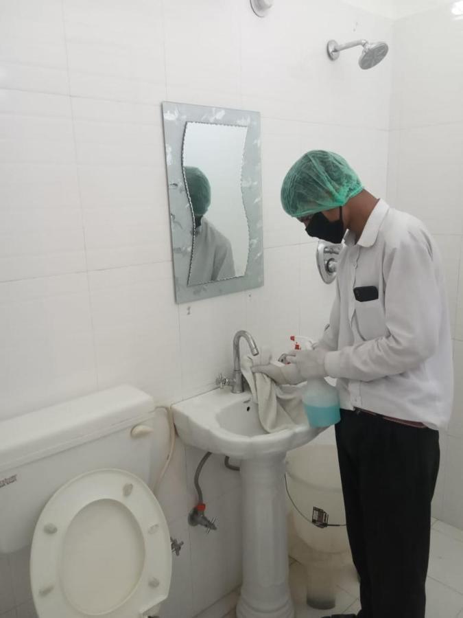 Hotel Shakuntala Katra  Bagian luar foto